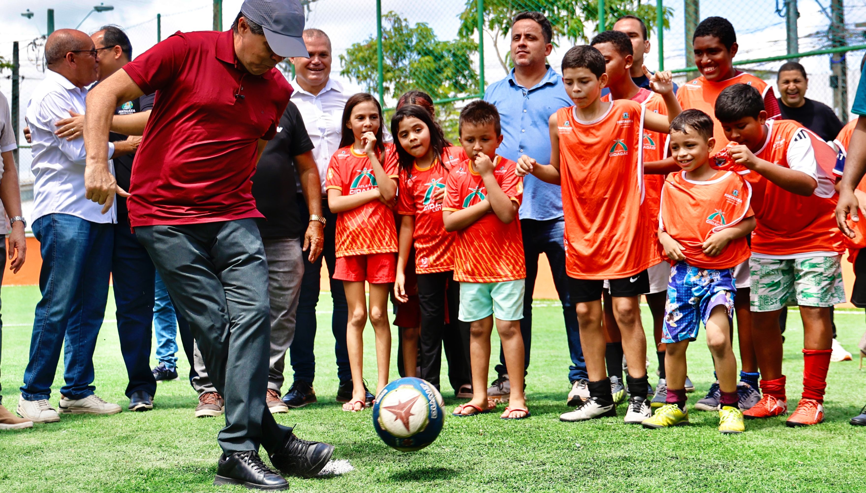 De acordo com o prefeito Evandro Leitão, a entrega reforça o compromisso da gestão municipal com a melhoria dos espaços públicos